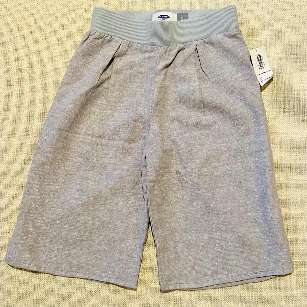 Girls 2T Pants. Old Navy Brand. New With Tag